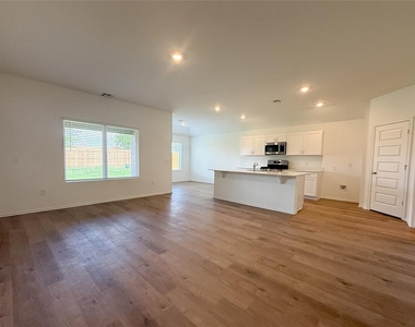 16309 Harvester Drive - Photo Thumbnail 2
