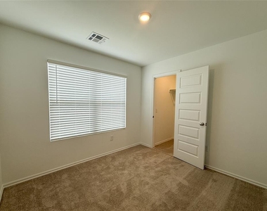 16309 Harvester Drive - Photo Thumbnail 18