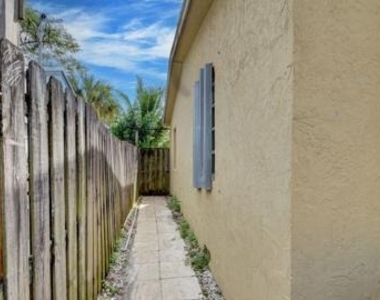 511 Minnesota Street - Photo Thumbnail 28