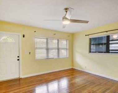 511 Minnesota Street - Photo Thumbnail 7