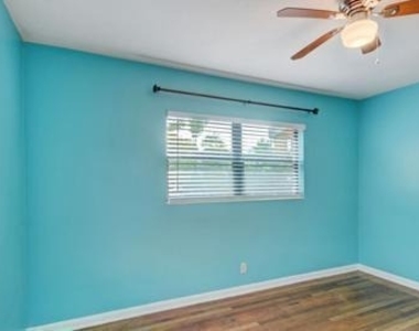 511 Minnesota Street - Photo Thumbnail 17