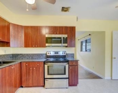 511 Minnesota Street - Photo Thumbnail 11