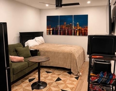 1025 Nw 148th Street - Photo Thumbnail 10