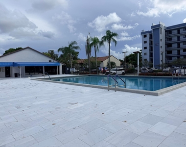 7714 Tahiti Lane - Photo Thumbnail 22