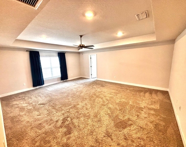1399 Sw Edinburgh Drive - Photo Thumbnail 9