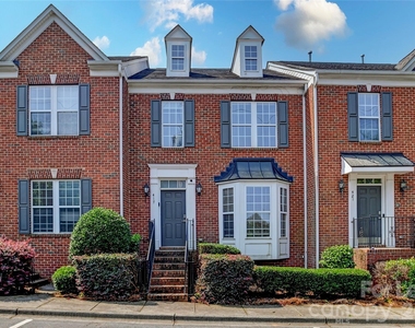 417 Armour Street - Photo Thumbnail 1