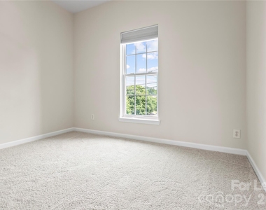 417 Armour Street - Photo Thumbnail 30