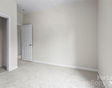 417 Armour Street - Photo Thumbnail 31
