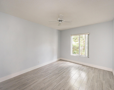 5148 Rosen Boulevard - Photo Thumbnail 41