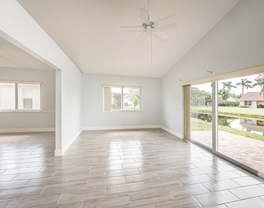 5148 Rosen Boulevard - Photo Thumbnail 49