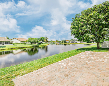 5148 Rosen Boulevard - Photo Thumbnail 14