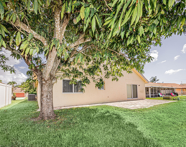 5148 Rosen Boulevard - Photo Thumbnail 18