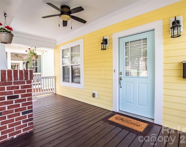 315 Woodvale Place - Photo Thumbnail 2