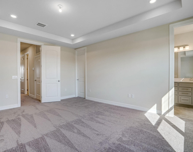8656 Escue Street - Photo Thumbnail 18