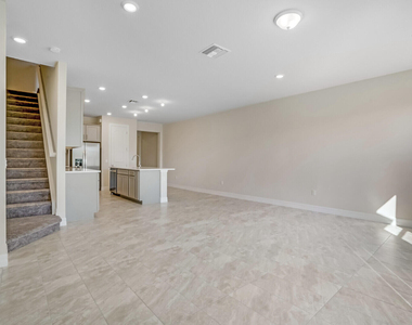 8656 Escue Street - Photo Thumbnail 8