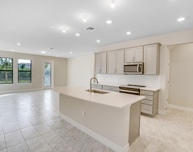 8656 Escue Street - Photo Thumbnail 2
