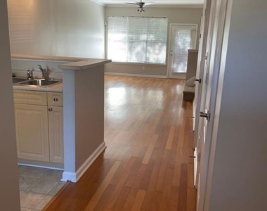 11435 Dixie Glen Drive - Photo Thumbnail 11