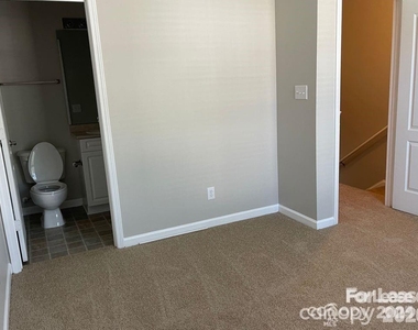 11435 Dixie Glen Drive - Photo Thumbnail 3