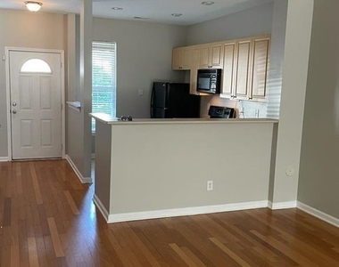 11435 Dixie Glen Drive - Photo Thumbnail 16