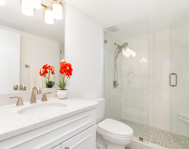 354 Chilean Avenue - Photo Thumbnail 9