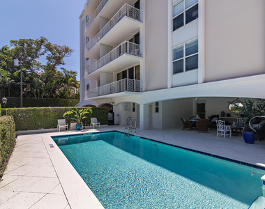 354 Chilean Avenue - Photo Thumbnail 19