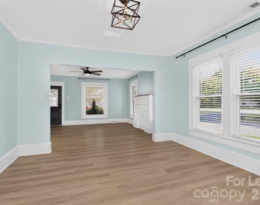 204 E Mcneely Avenue - Photo Thumbnail 10