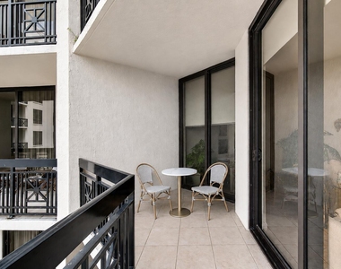 801 S Olive Avenue - Photo Thumbnail 9