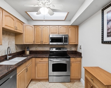 4511 S Ocean Boulevard - Photo Thumbnail 5