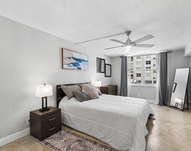 4511 S Ocean Boulevard - Photo Thumbnail 8