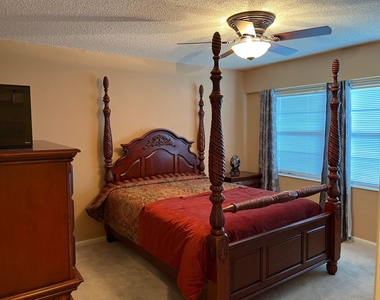 203 Suffolk - Photo Thumbnail 7