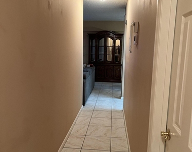 203 Suffolk - Photo Thumbnail 4