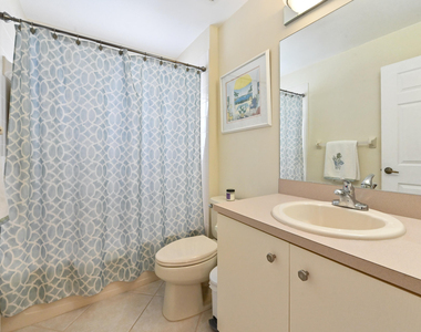 6077 Lake Hibiscus Drive - Photo Thumbnail 11