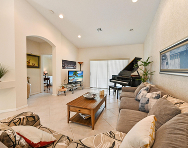 6077 Lake Hibiscus Drive - Photo Thumbnail 19