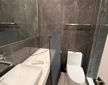 384 Chauncey Street - Photo Thumbnail 13