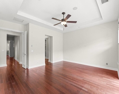210 Ne 69th Circle - Photo Thumbnail 14