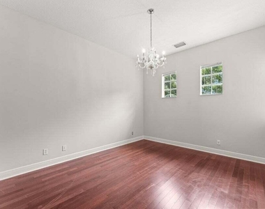 210 Ne 69th Circle - Photo Thumbnail 25
