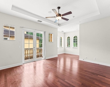 210 Ne 69th Circle - Photo Thumbnail 17