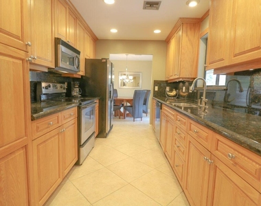 73 Pine Hill Trail W - Photo Thumbnail 12