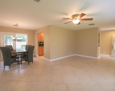 73 Pine Hill Trail W - Photo Thumbnail 5