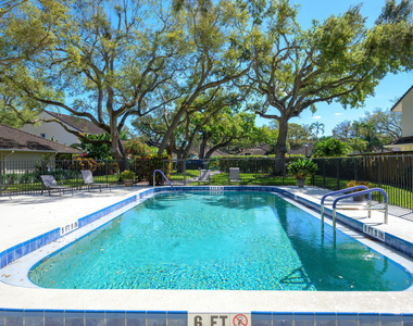 11335 Twelve Oaks Way - Photo Thumbnail 24