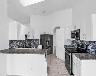 12382 Pleasant Green Way - Photo Thumbnail 21