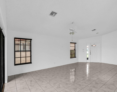 12382 Pleasant Green Way - Photo Thumbnail 14