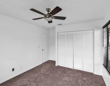 12382 Pleasant Green Way - Photo Thumbnail 24