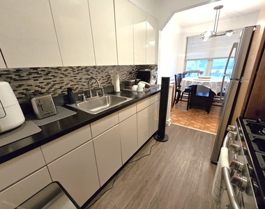 25-60 49th Street - Photo Thumbnail 2