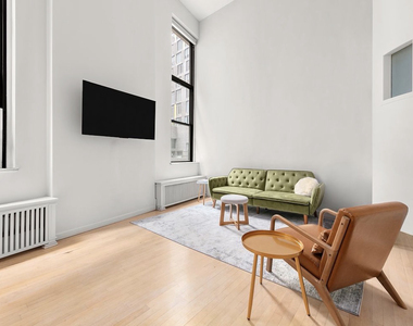 20 Pearl Street - Photo Thumbnail 2