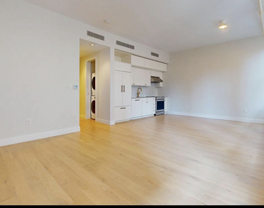 448 Broome Street - Photo Thumbnail 4