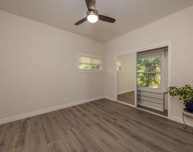 605 W Ojai Avenue - Photo Thumbnail 6