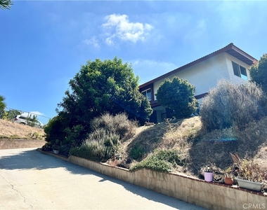 19630 Calle Baja - Photo Thumbnail 5