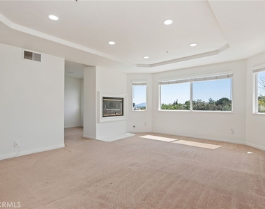 17830 Arvida Drive - Photo Thumbnail 20