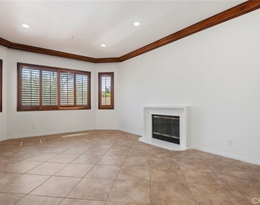 17830 Arvida Drive - Photo Thumbnail 11